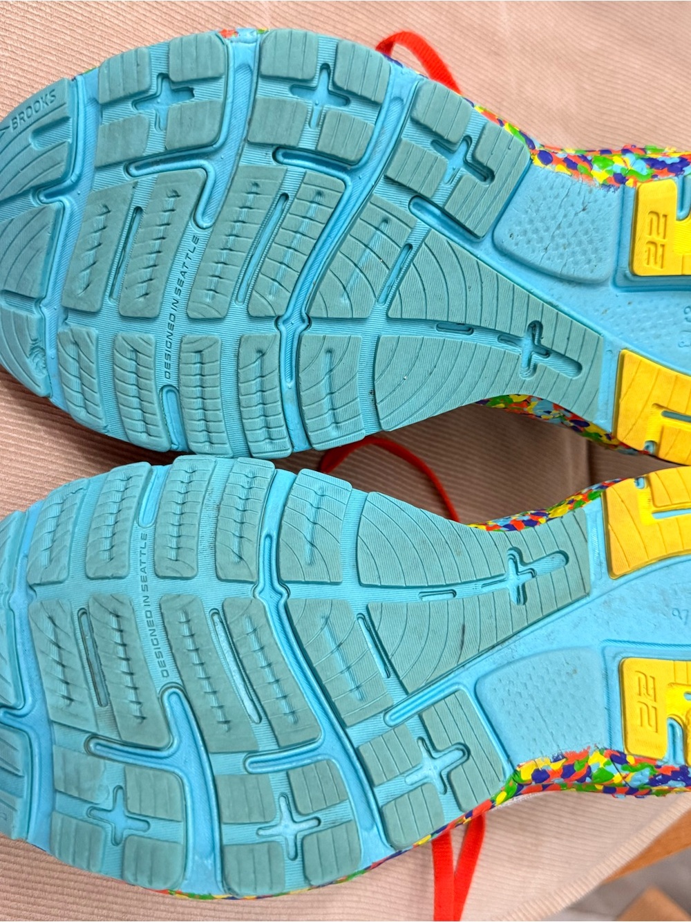 Brooks White Athletic Shoes with Red Laces and Green Lining - Picture 3 of 6